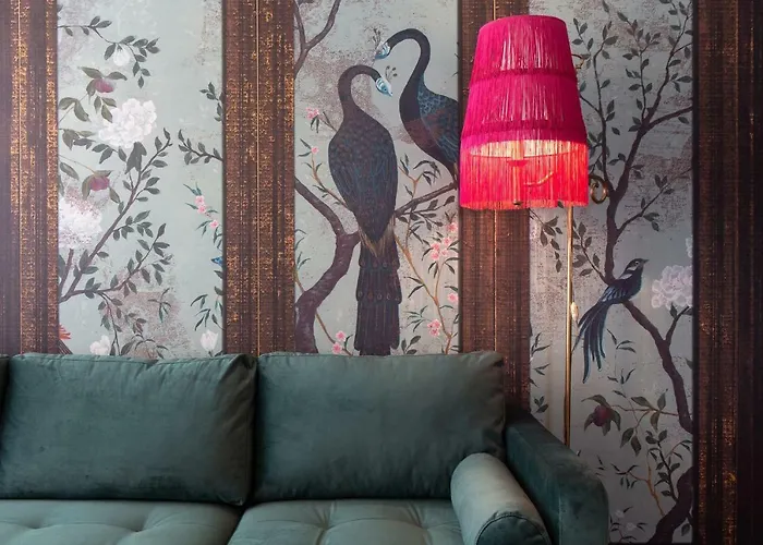 Casa Do Papel - Charm In